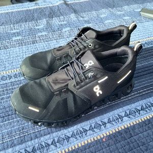 ON RUNNING CLOUD 5 WATERPROOF WOMEN'S SNEAKERS 59.98838